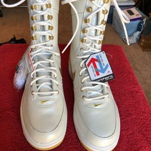 Nike Women’s Dancing Boot